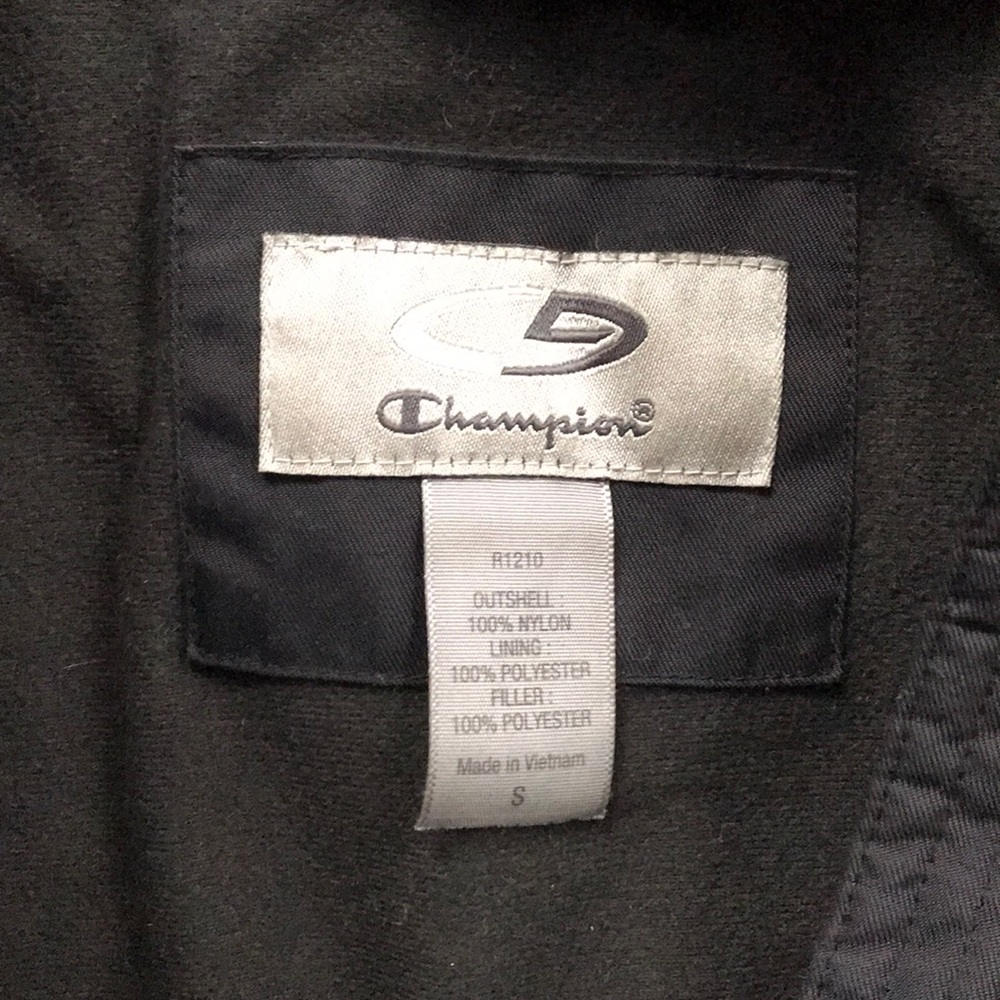 Champion Outshell winter coat - Picture 2 of 5